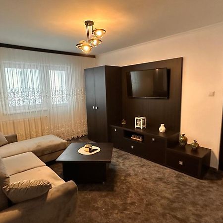 Dream House Apartment Fagaras Bagian luar foto