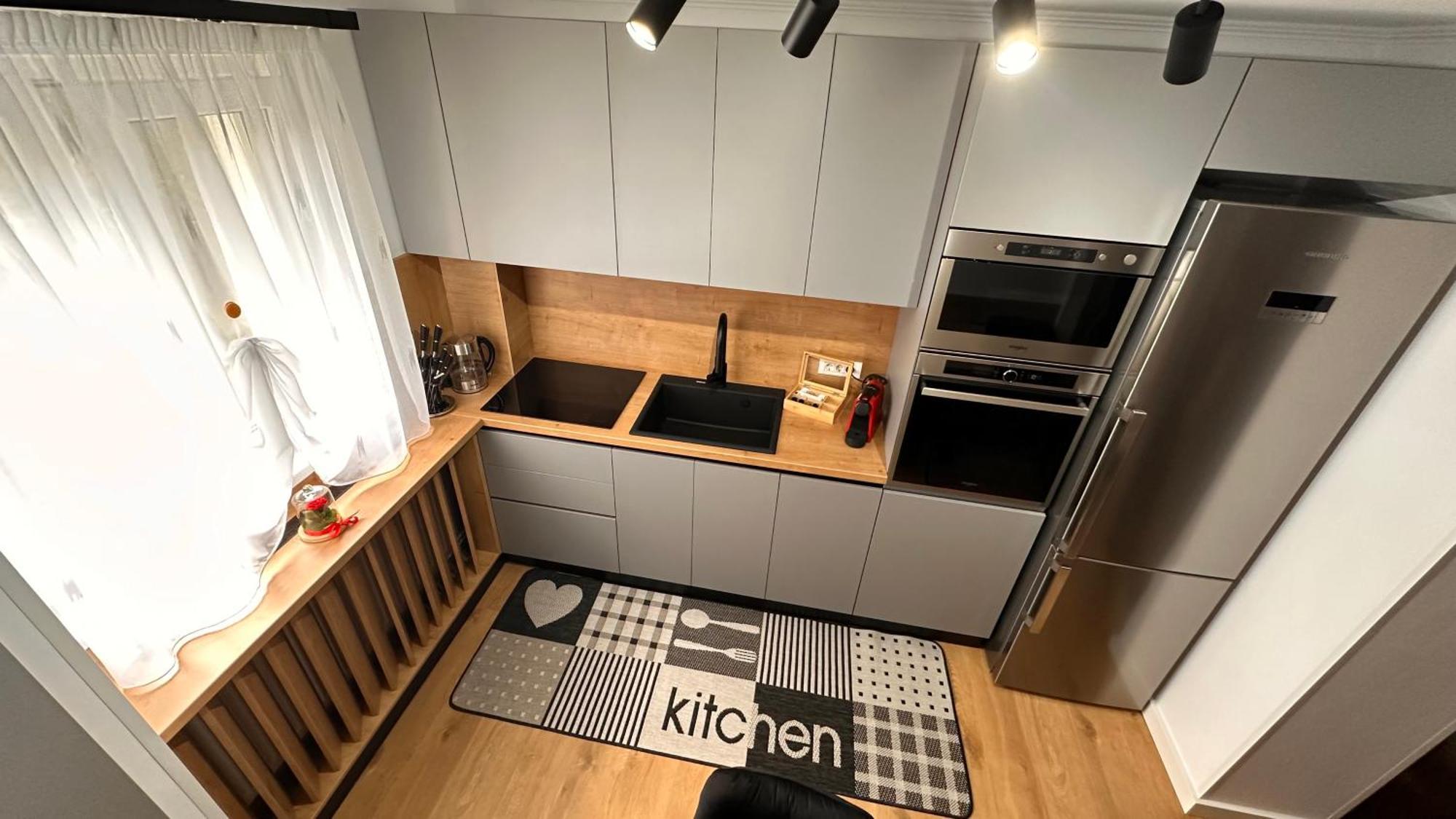 Dream House Apartment Fagaras Bagian luar foto